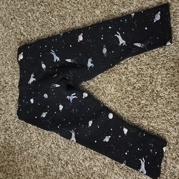 Wonder Nation Girl's Size 7-8 Leggings With Colorful Galaxy & Unicorns - Picture 6 of 6